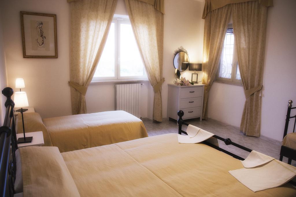 Bed And Breakfast Nonna Loreta Formello Habitación foto