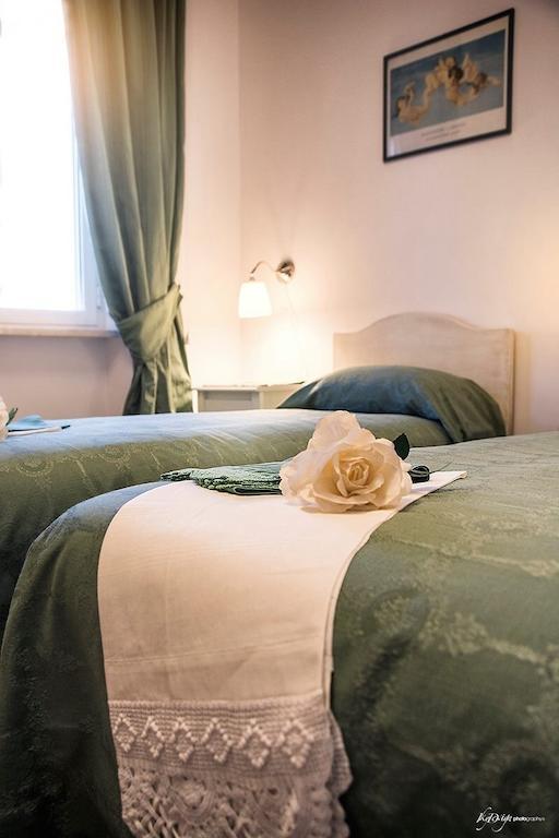 Bed And Breakfast Nonna Loreta Formello Habitación foto